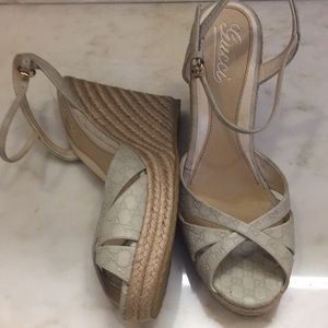 Signature Gucci Espadrilles